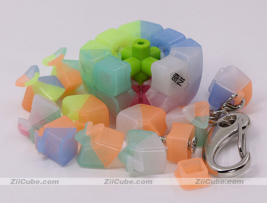 超人気の雑貨店 3x3x3 Keychains mini QiYi cube puzzle bun steamed small - トリートメント